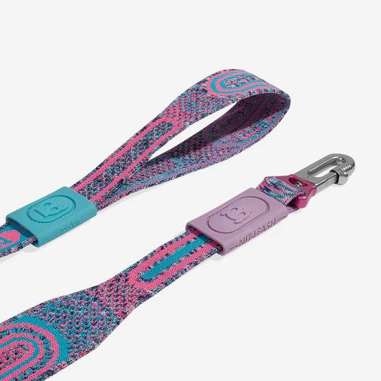 Nit Leash With 3D Knit Technology